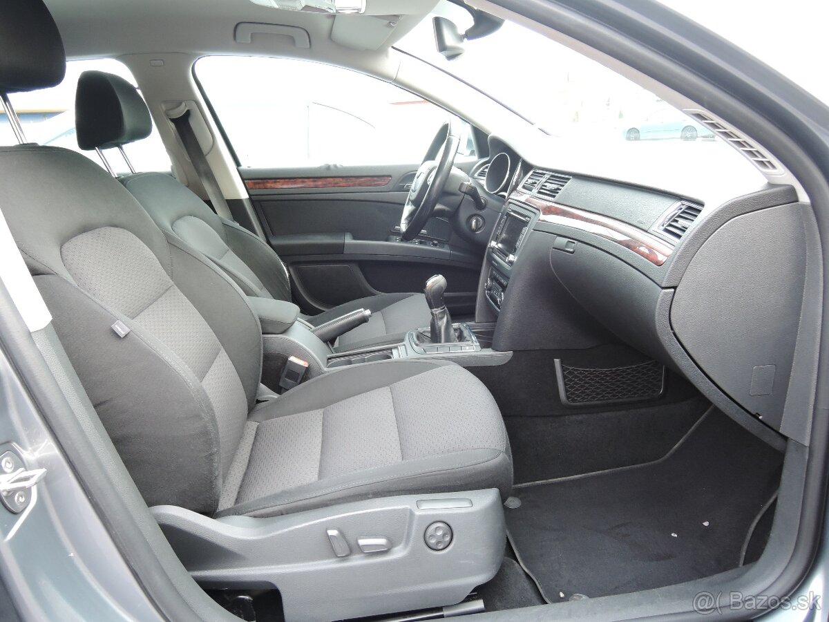 Škoda Superb, 2,0 TDi 125kW ČR Elegance 2009 - 12