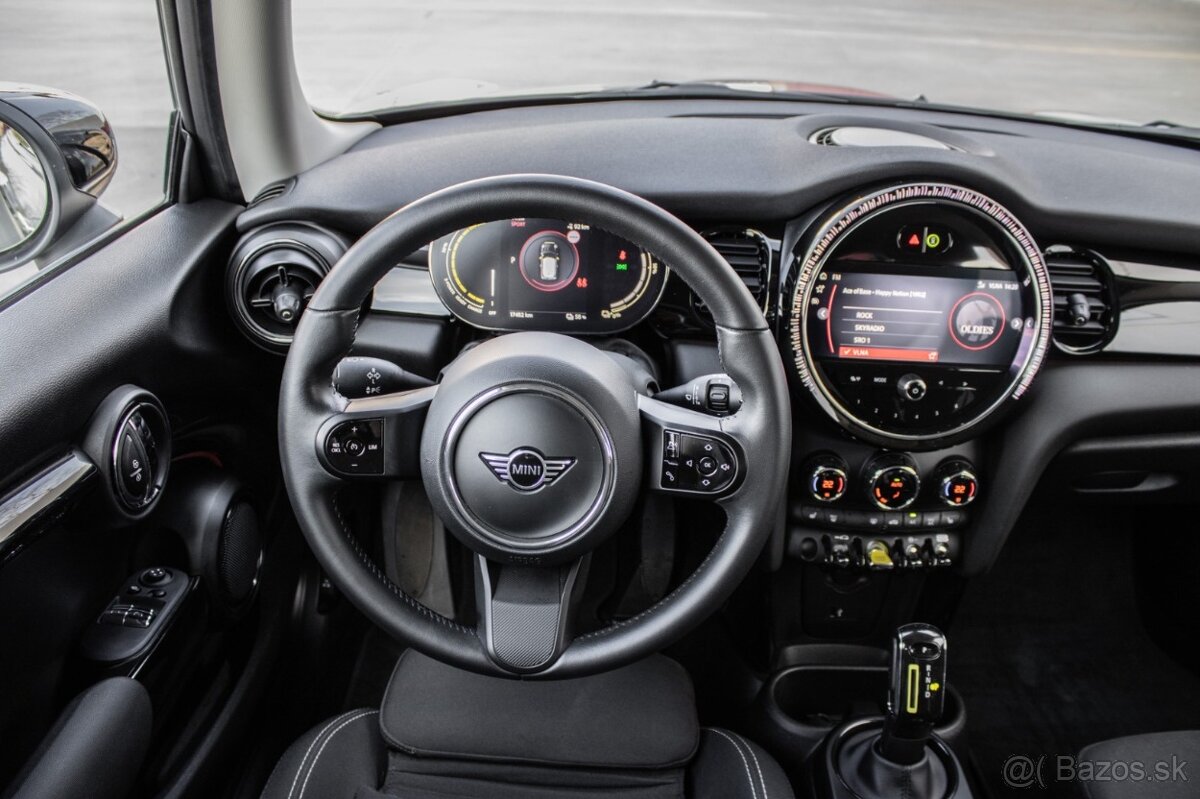 Mini Cooper S SE 135kW AT Elektro 2022 - odp. DPH - 12