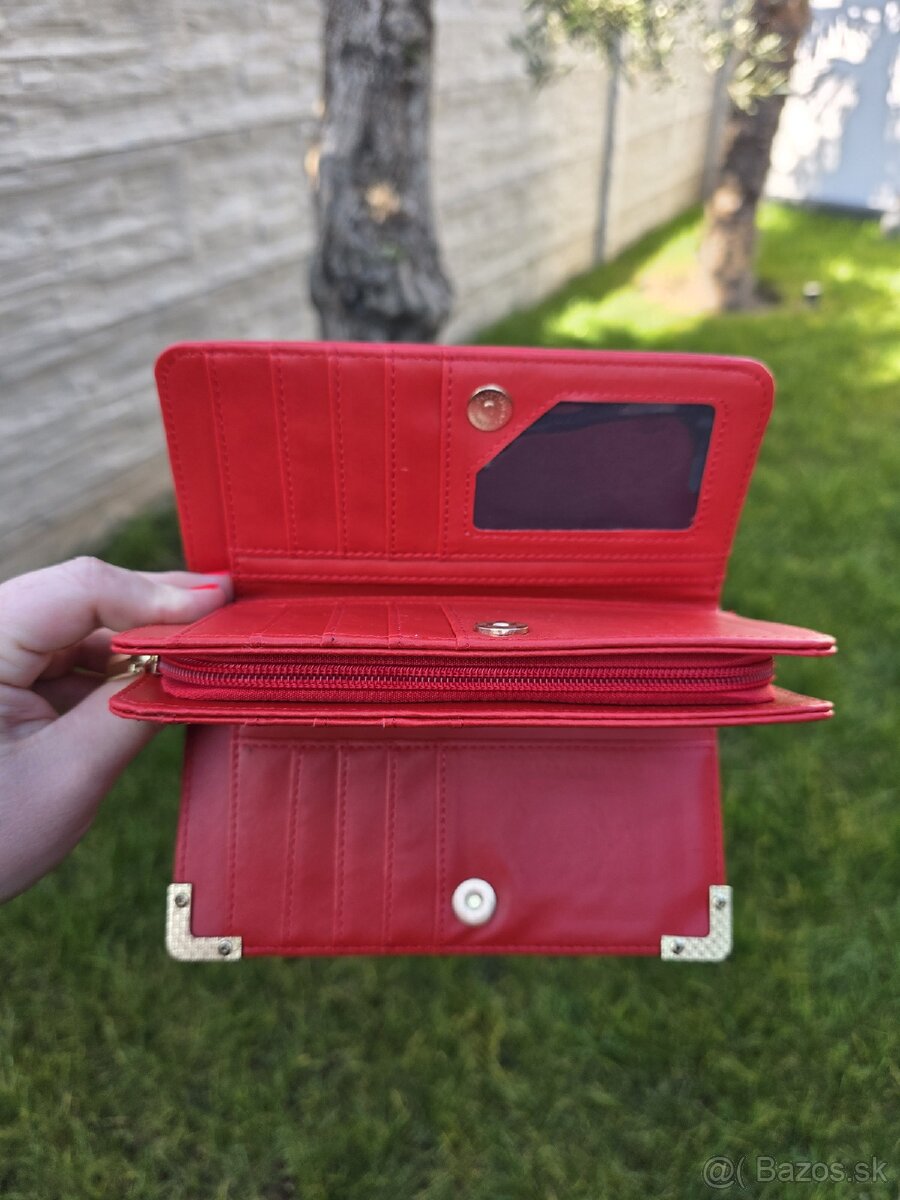 Dámske peňaženky - 12