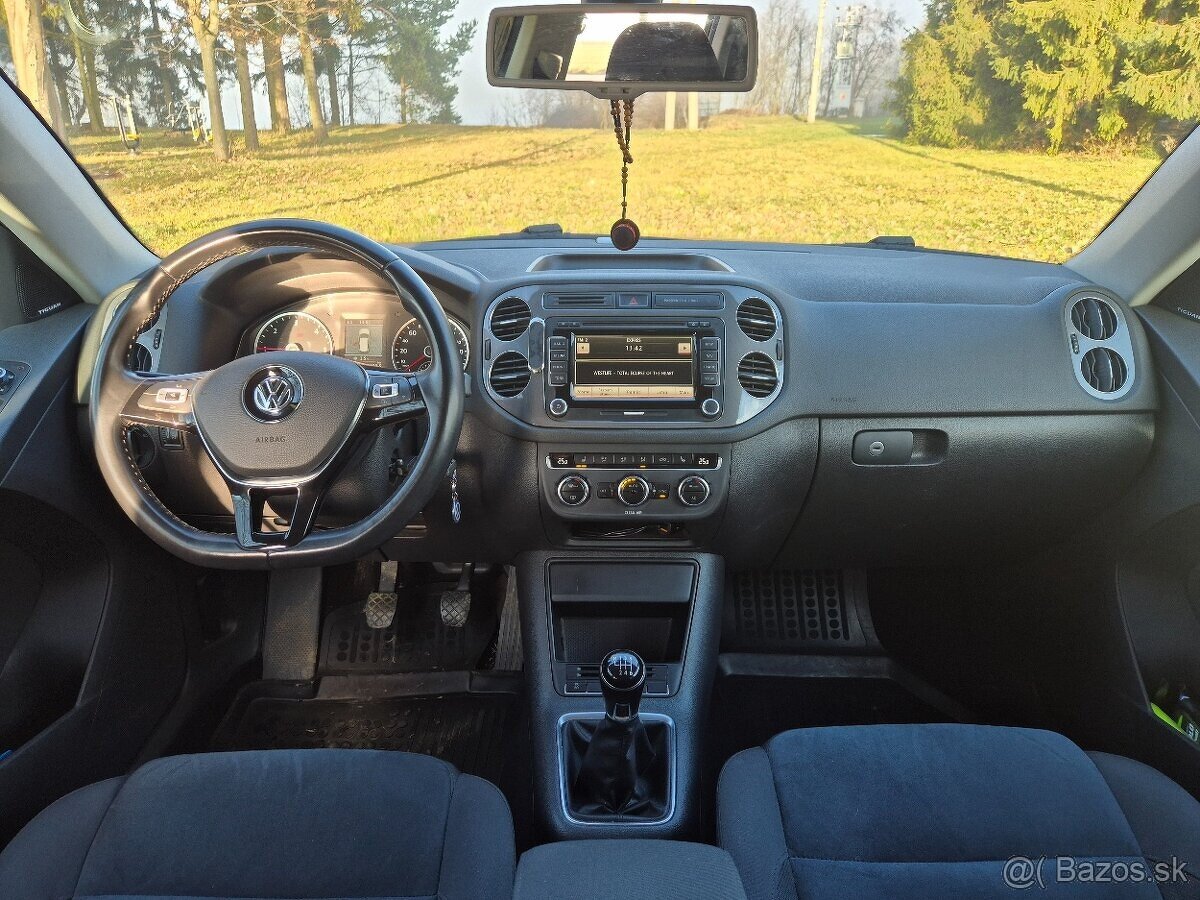 VW Tiguan 4Motion 2.0 TDI 103kw Sport&Style M6 - 12