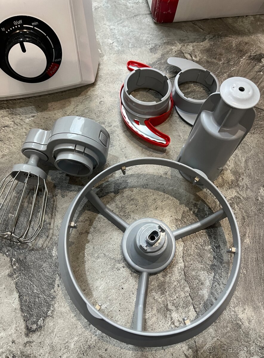 Bosch MultiTalent 8 MC812W501 kuchynský robot - 12