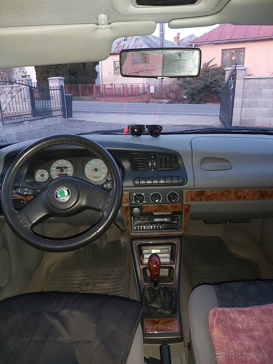 ŠKODA FELICIA 1.3LXI 50KW - 12