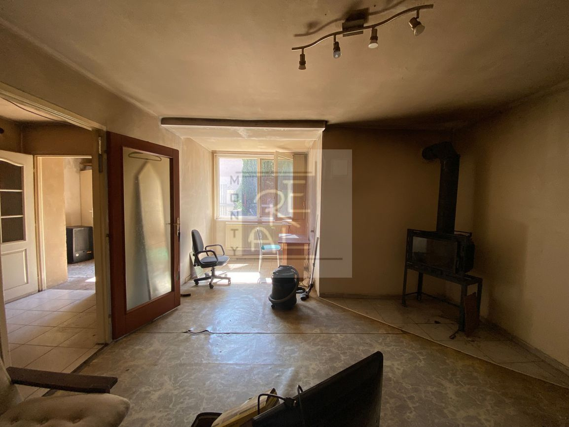 NA PREDAJ STARÝ DOM NITRIANSKE HRNČIAROVCE - 12