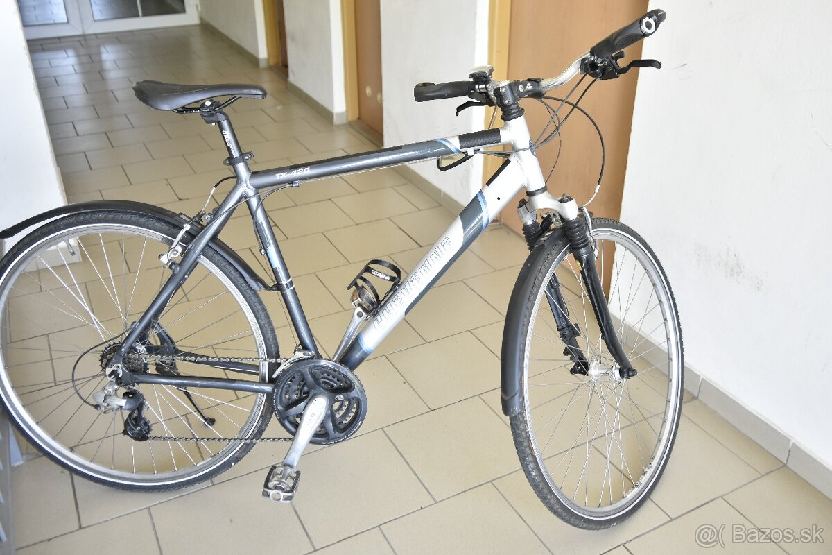 Trekingový bicykel - 12