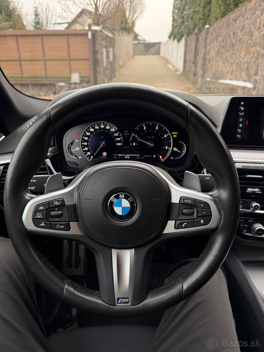 BMW 520d X-Drive M-packet - 12