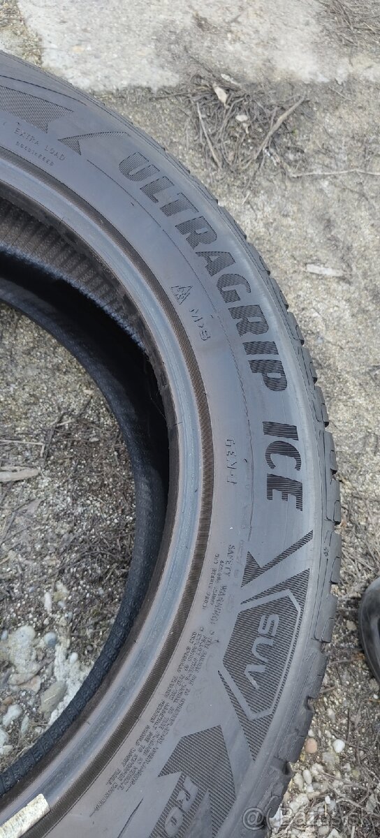 Zimné Goodyear Ultragrip ICE 235/55/19 105T - 12