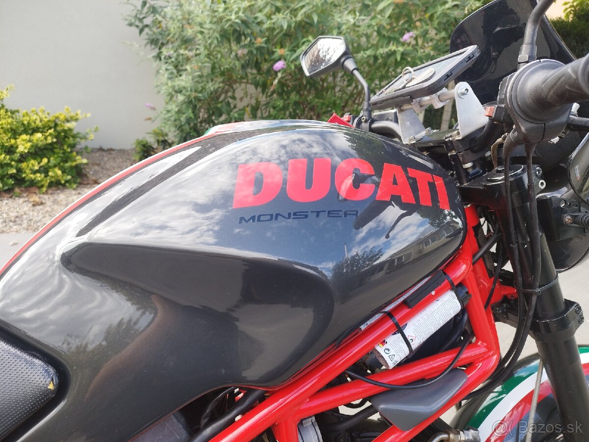 Ducati Monster 900 - 12