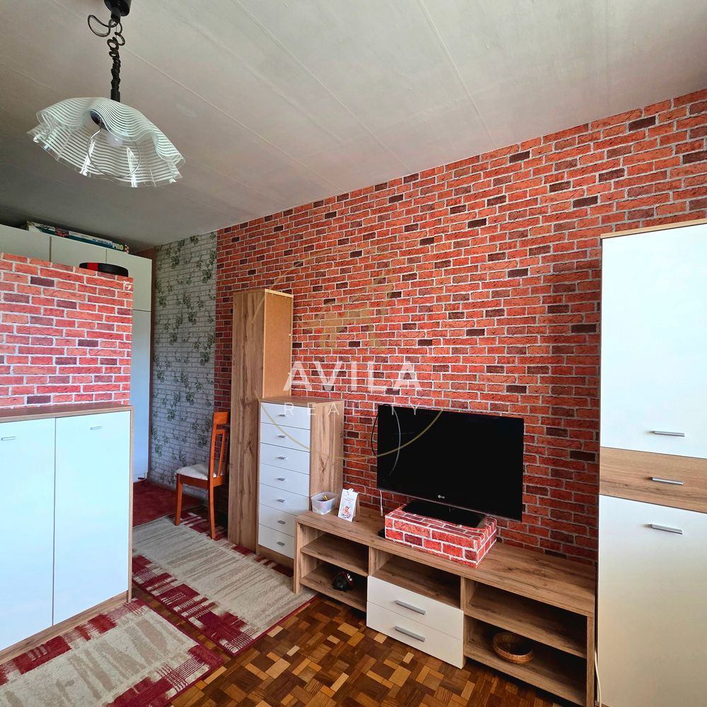 PREDAJ: 3-izb. byt s nádherným výhľadom na zeleň – Stará Tur - 12