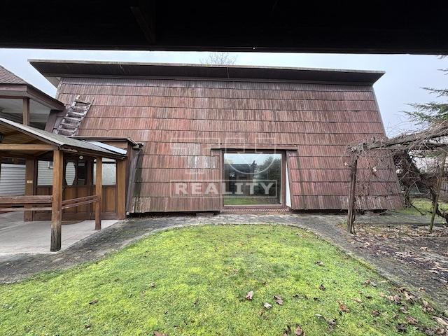 EXKLUZÍVNE NA PREDAJ 3-IZBOVÝ PRIESTRANNÝ RODINNÝ DOM... - 12