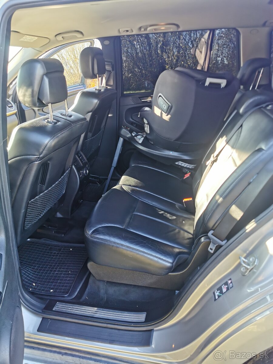 Mercedes GL x164 - 12