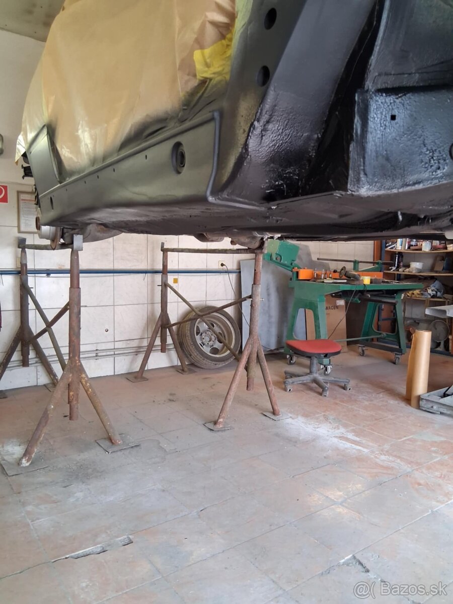 BMW E36 Compact 323ti, 125 kW, manuál - 12