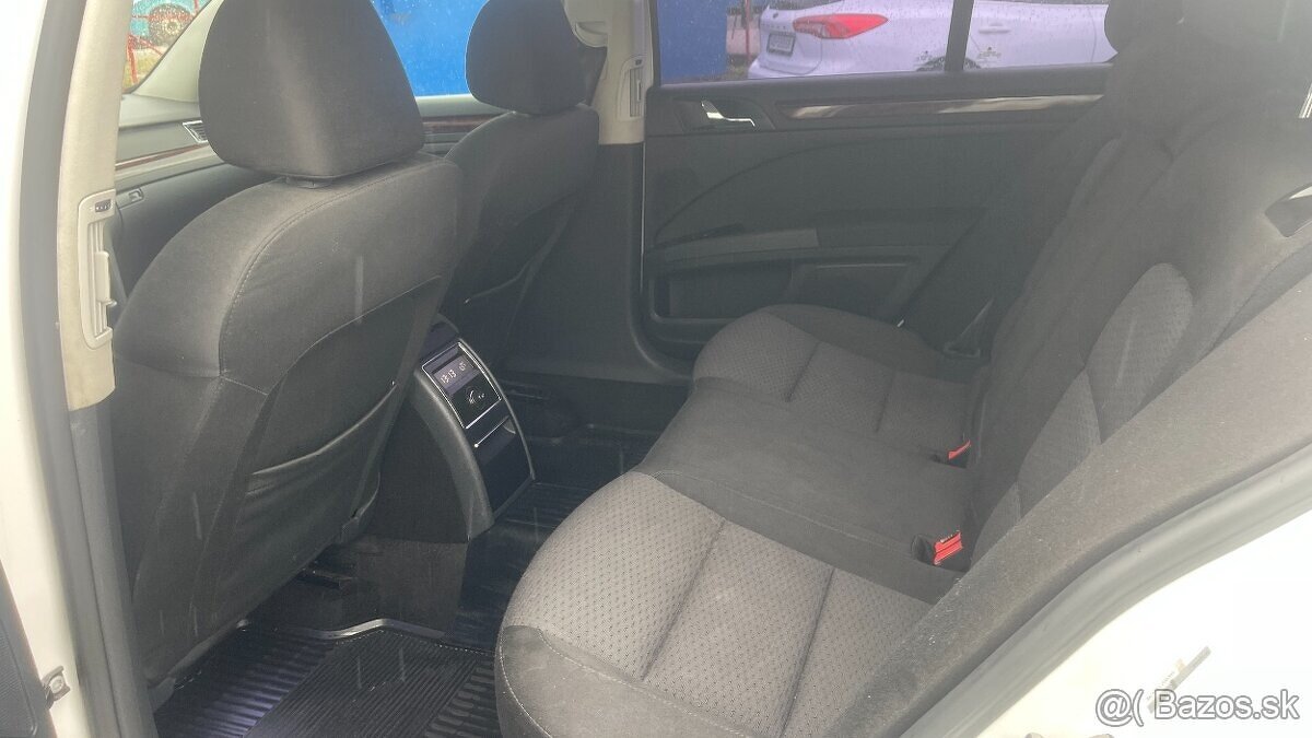 Predám Škoda Superb 3.6 benzín DSG r.v 2013 - 12