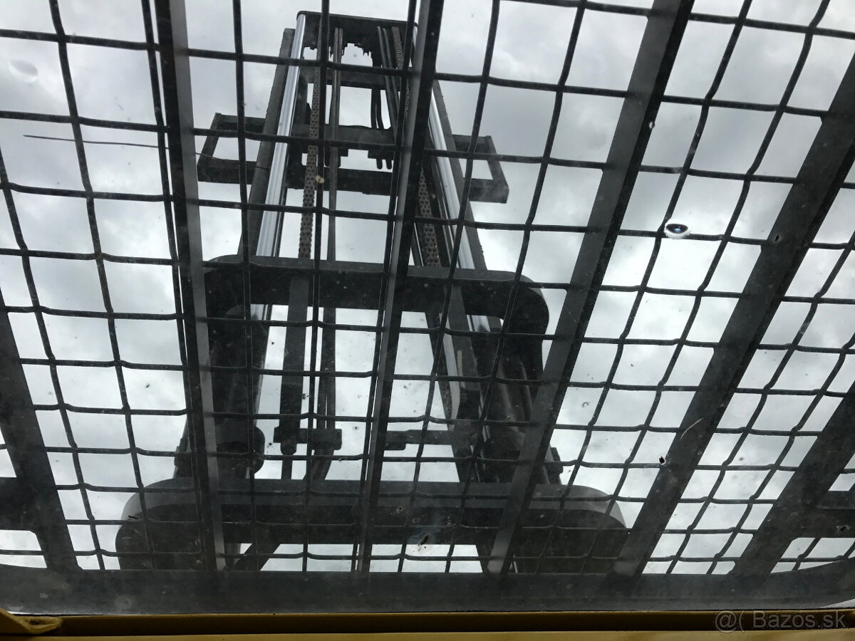 Hyster H 4.0 FT6, GM LPG, kabína, zdvih 5500 mm, rok v. 2007 - 12