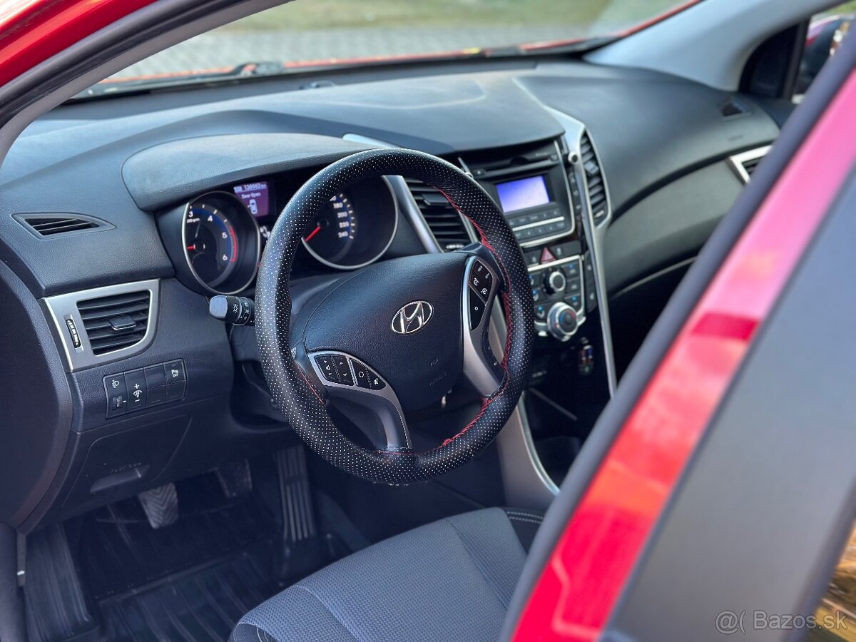 Hyundai i30 1.6 CRDI 139000km - 12