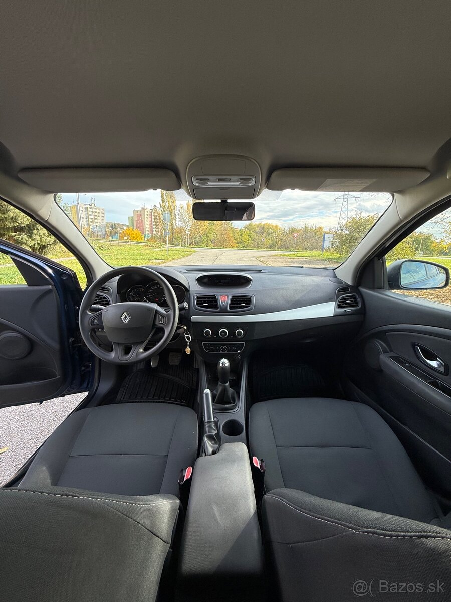 Renault Fluence 1.6 benzín 81kw - 12