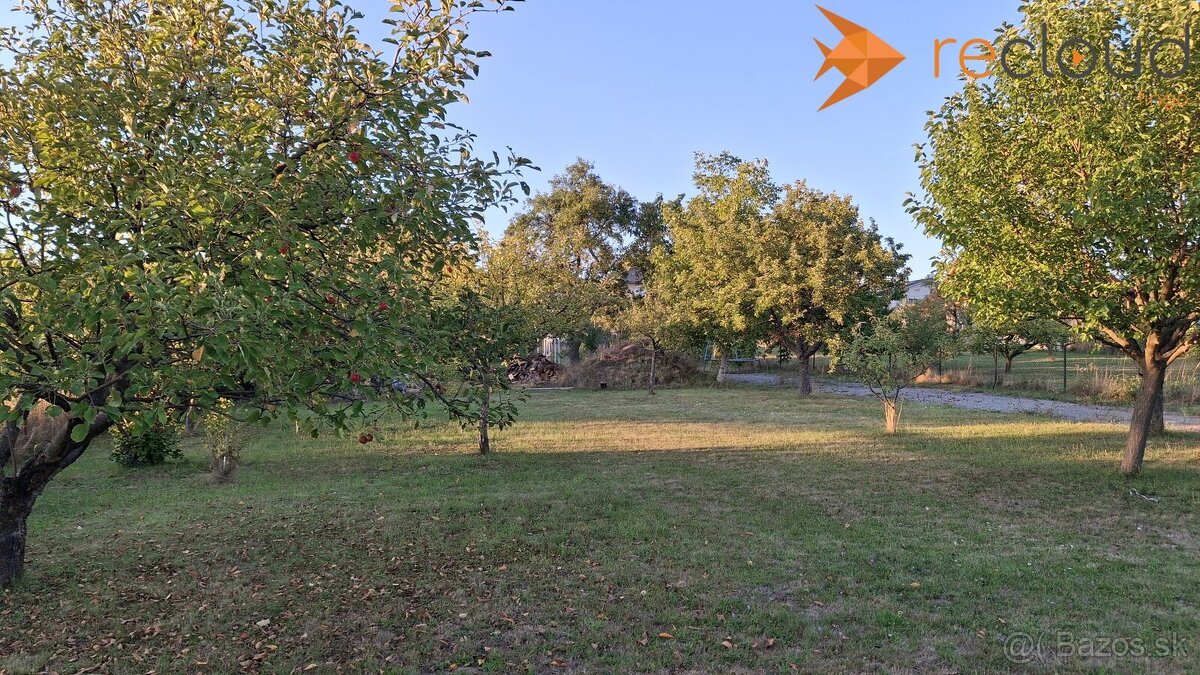 Slnečný stavebný pozemok Hodkovce, len 12km od Košíc - 12