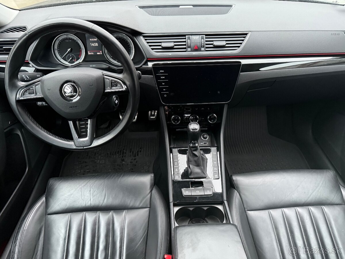 SKODA SUPERB COMBI 4X4 2.0 TDI 140KW Laurin&Klement - 12