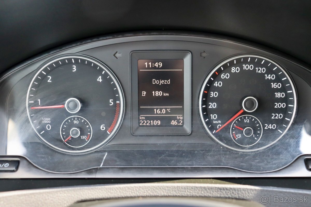 Volkswagen T5 Transporter 2.0 TDi - 12