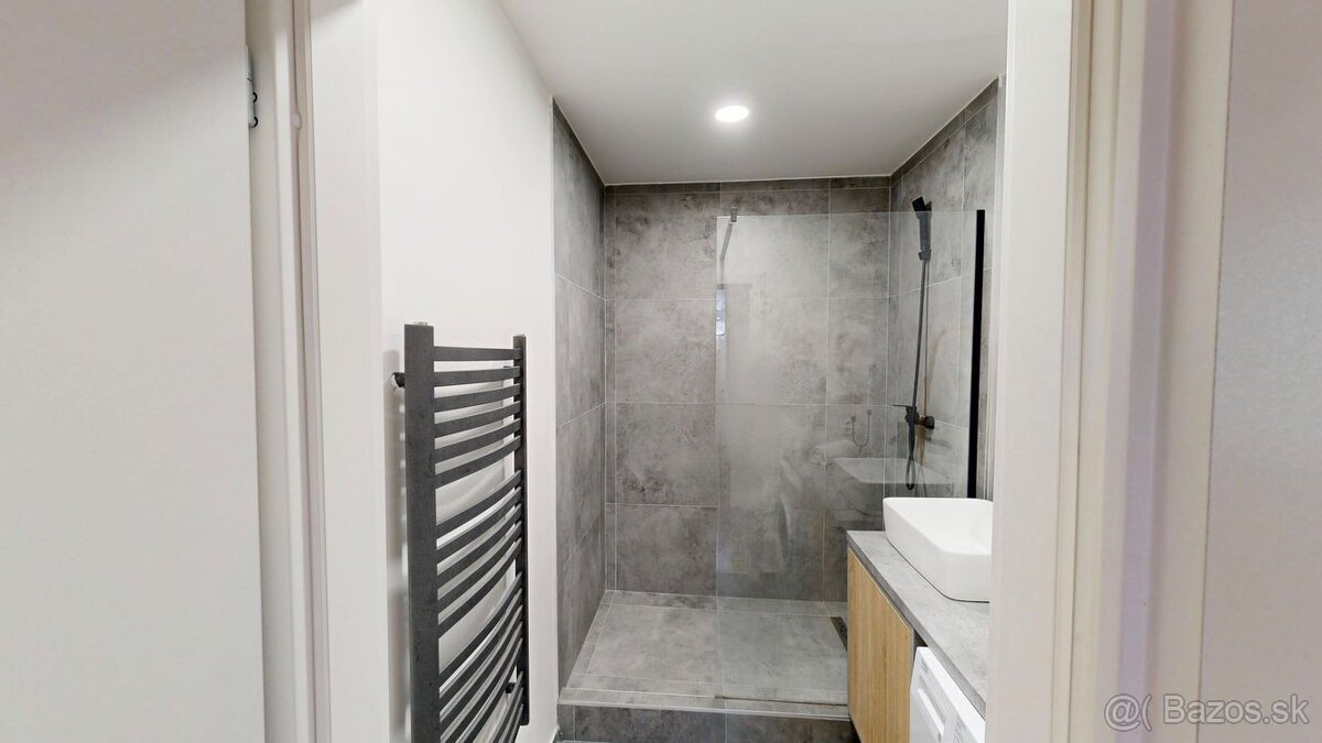 PINK Reality - Prenájom 2-izbového bytu po kompletnej rekonš - 12