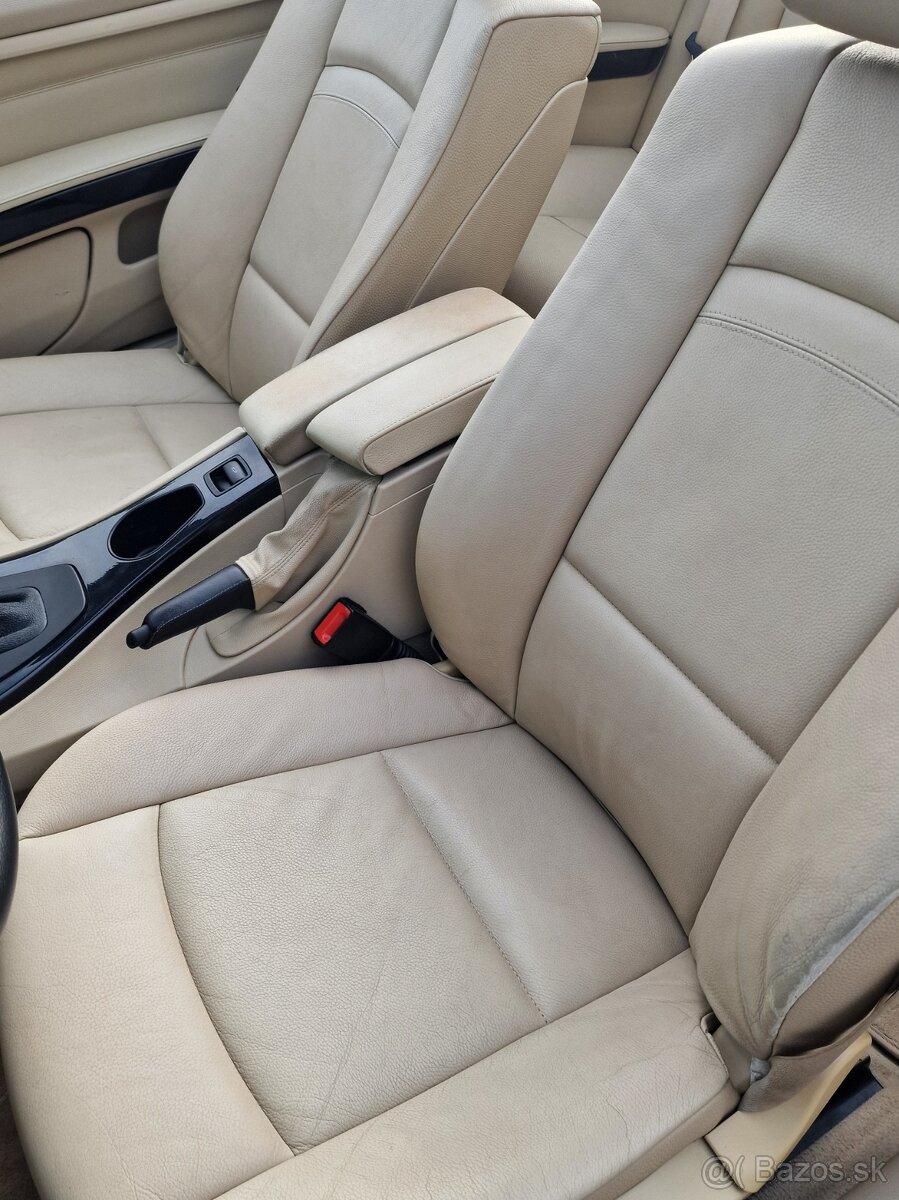 BMW Rad 3 Cabrio 320 d A/T - 12