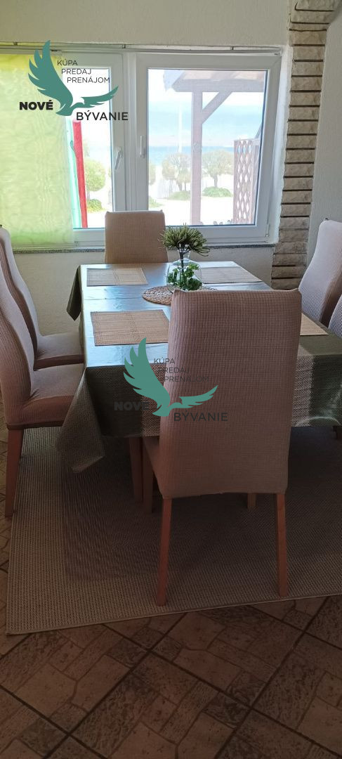 Dom v prvej rade od mora 2x apartmán s výhľadom na more a st - 12