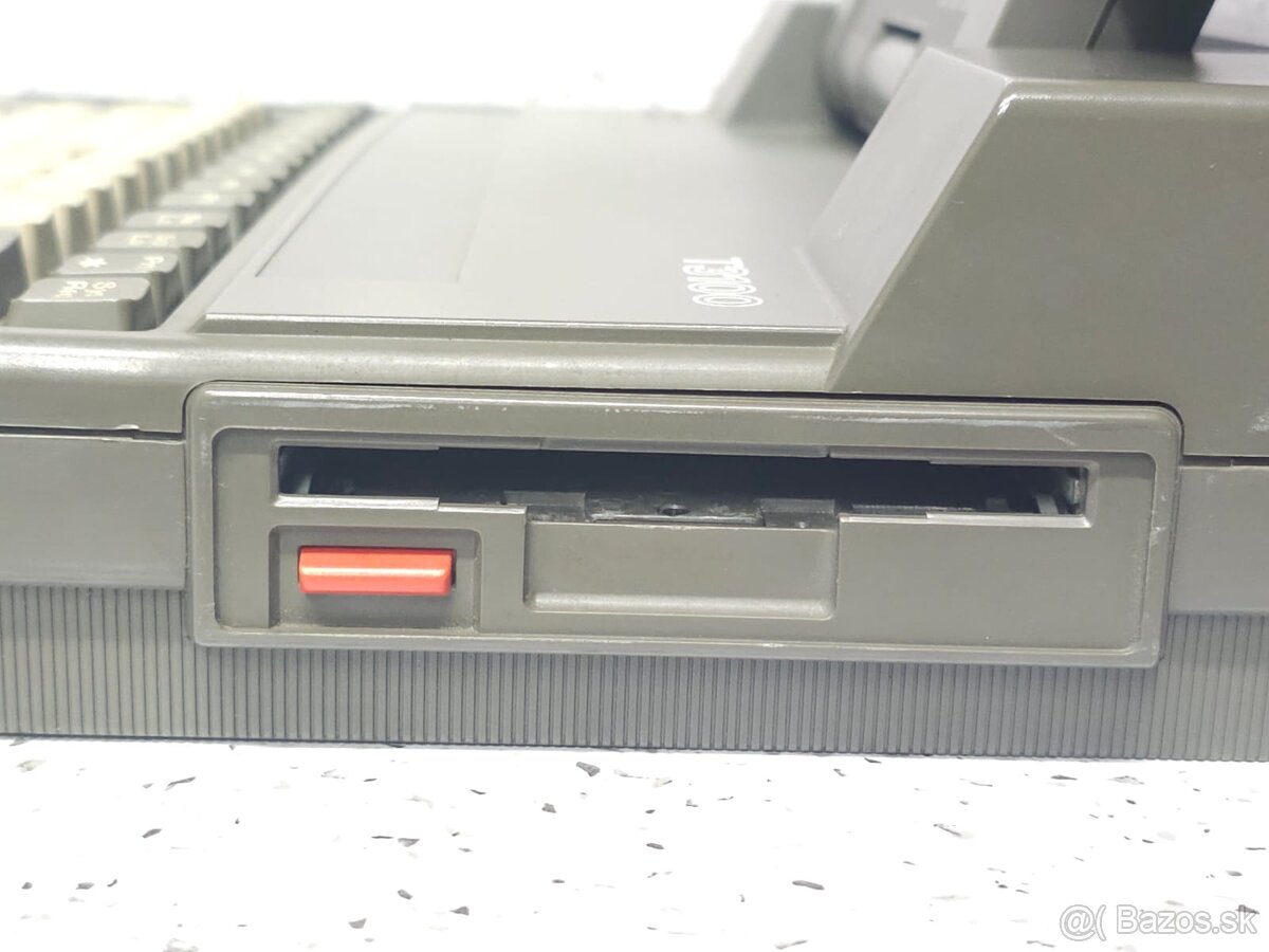 RETRO LAPTOP 》 TOSHIBA T3100 》HISTORICKÝ NOTEBOOK - 12