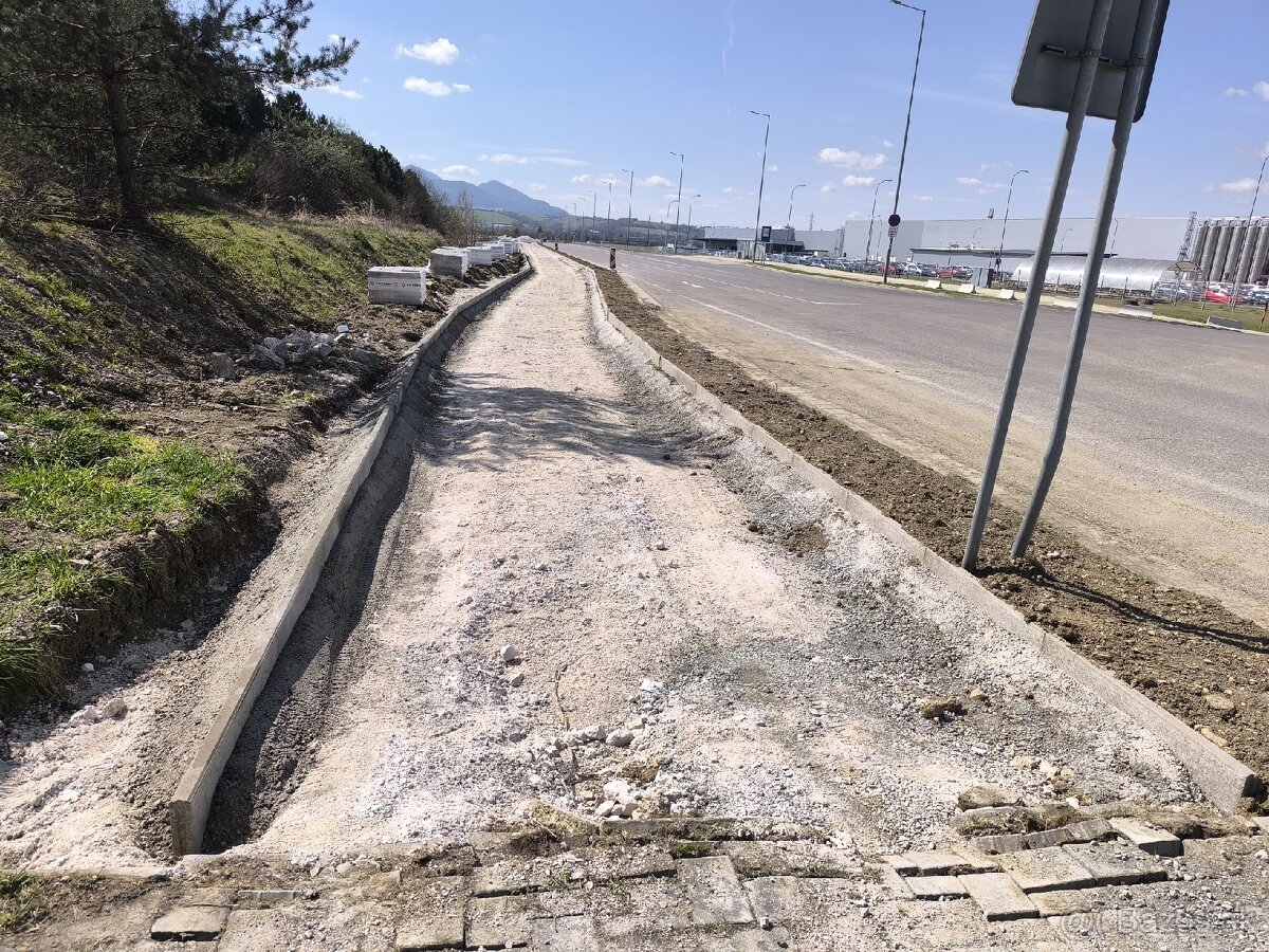 Ponúkame naše práce - 12