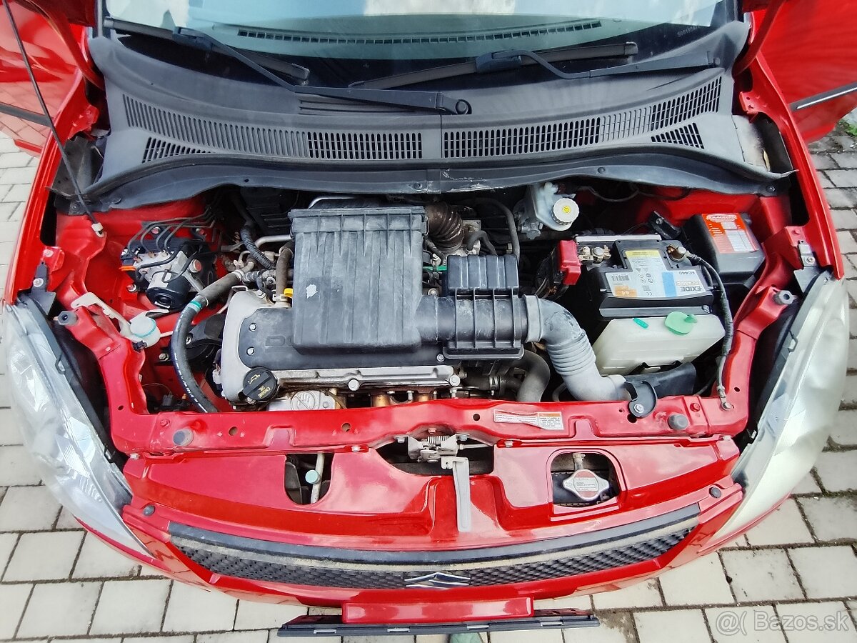 Predám Suzuki Swift 1.3 benzin - 12