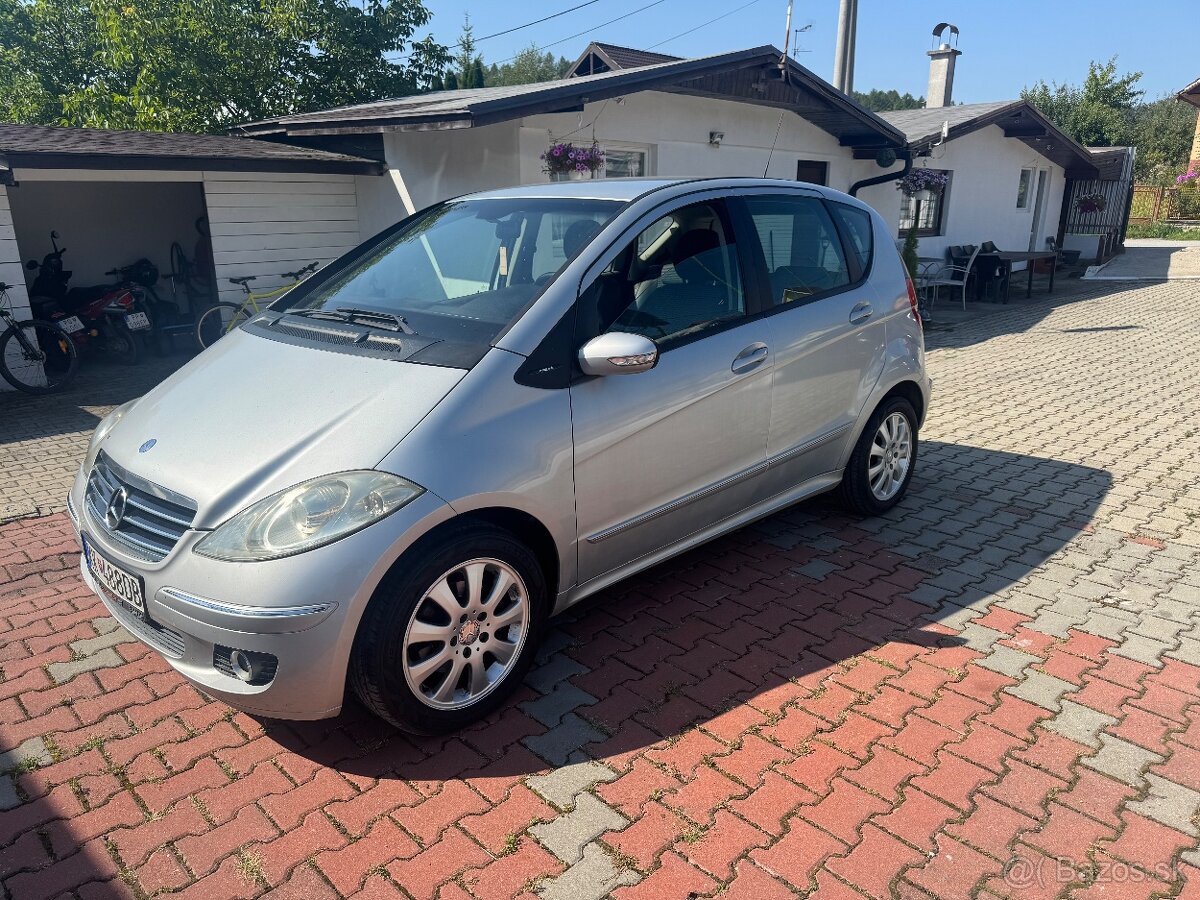 Mercedes A180CDI 80KW M6 158000km Nová STK A EK - 12