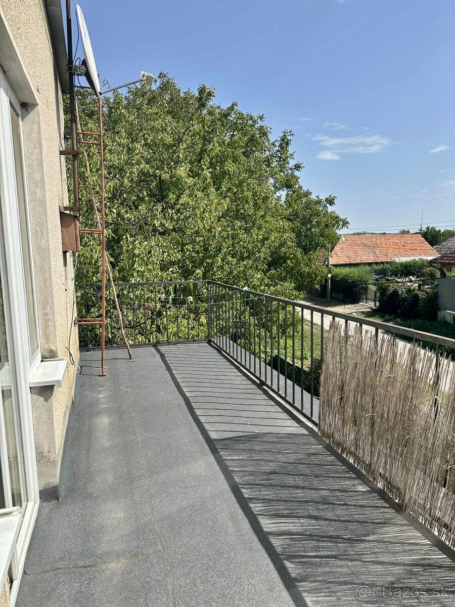 Na predaj 8-izbový dom v Bíni/Eladó 8 szobás ház - Bény - 12