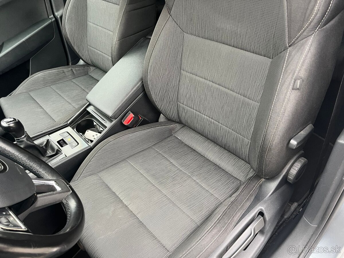 Škoda Superb 1.6 TDI - 12