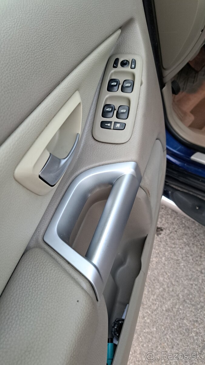 Predám VOLVO XC90 - 12