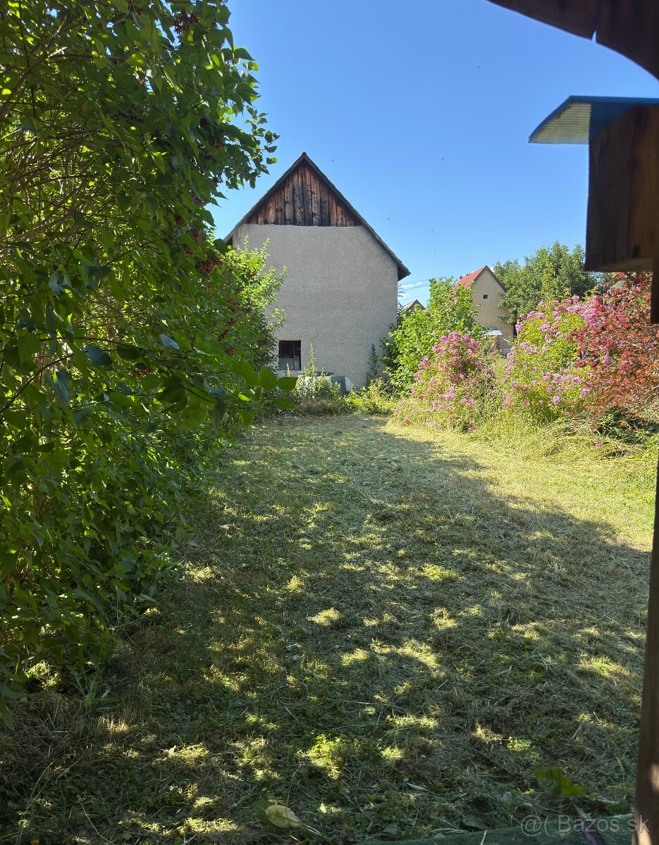 Predám dom v krásnej obci Východná - 12