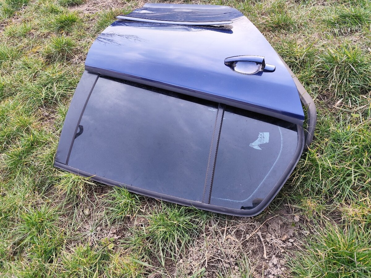 Predám PZ dvere na VW Golf 5 hatchback, LD5Q - 12