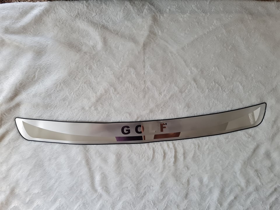 Lišta na kufor naraznik pre ŠKODA / VW - 12