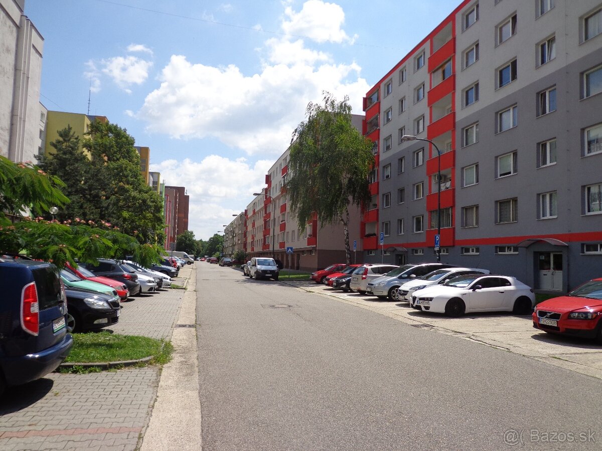 Prenájom 1 izbového bytu - Bratislava - Petržalka - 12