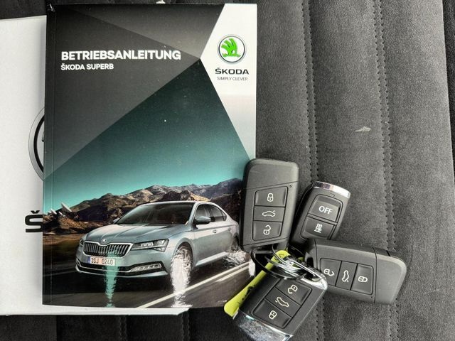 Škoda Superb 2.0 Scout 4x4 - 12
