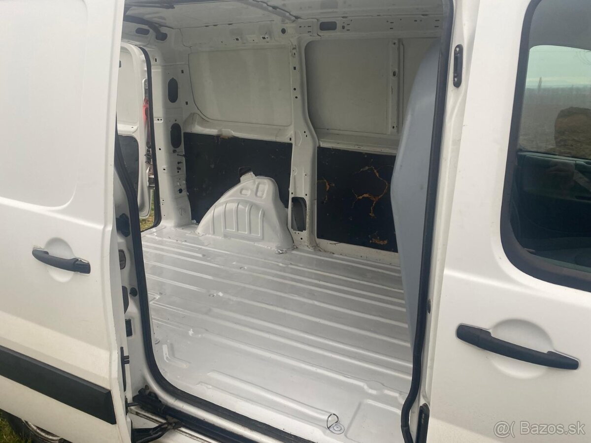 Citroën Jumpy 1,6 HDI - 12