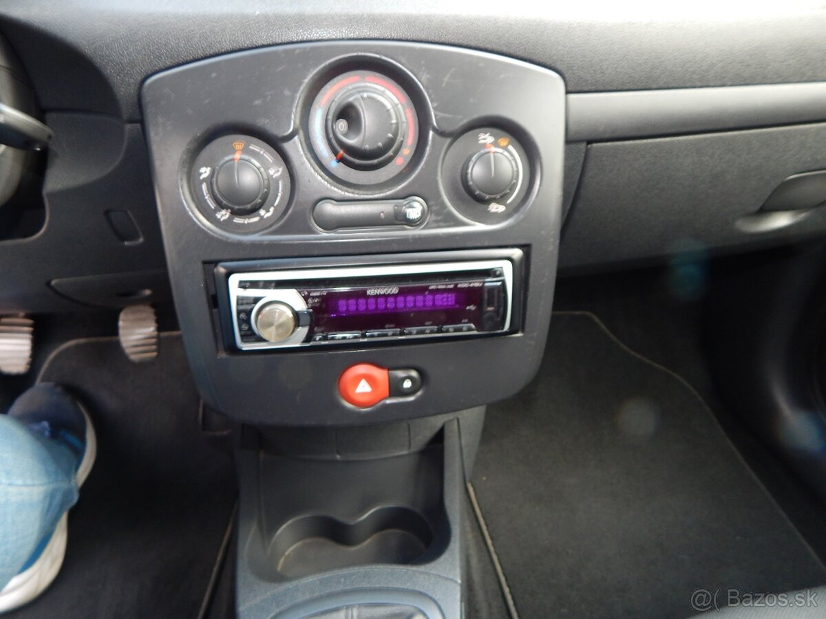 Renault Clio 1.2 Authentique - 12