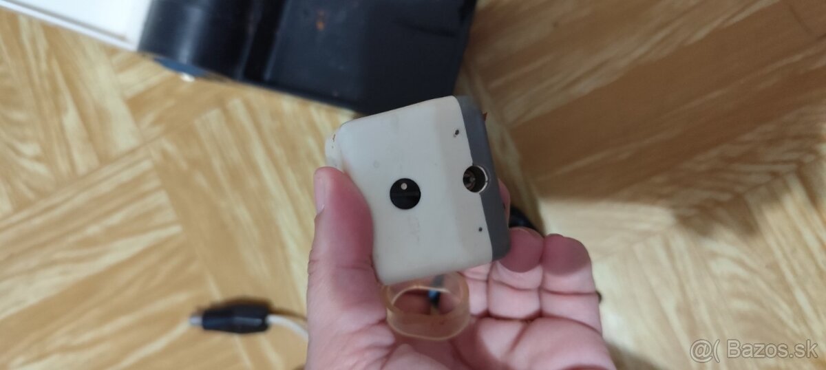 Retro holiaci strojcek Molodost - 12