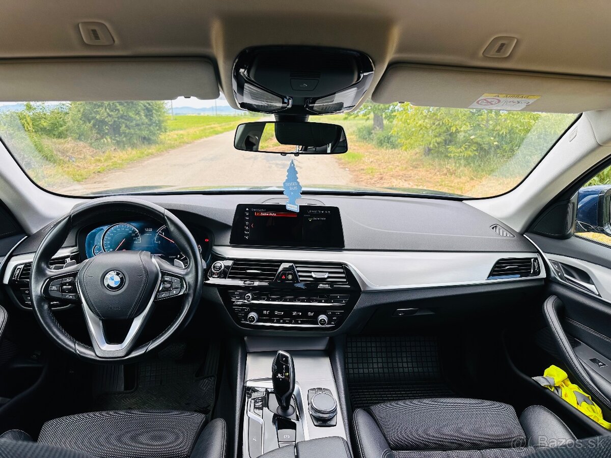 Bmw 5 Touring 520d xDrive Sportline G31 - 12