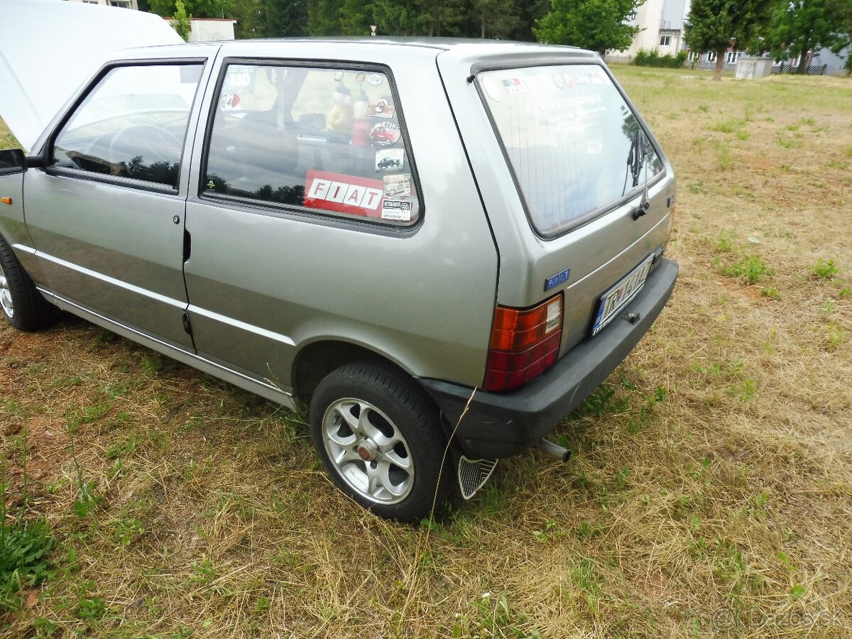FIAT UNO 45 - 12