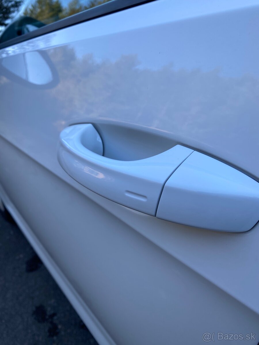 Volkswagen golf 1.6 tdi 85kw - 12