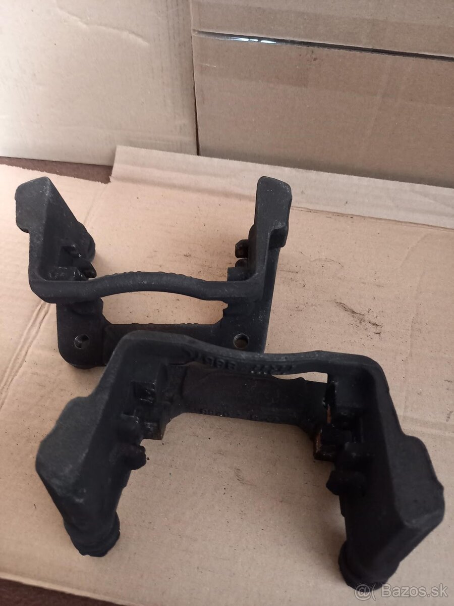 Podpera strmeňa Mazda - 12