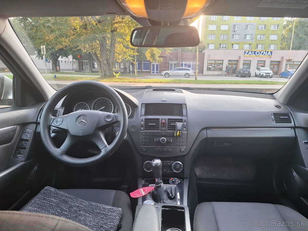 Mercedes-Benz C200 CDI - 12