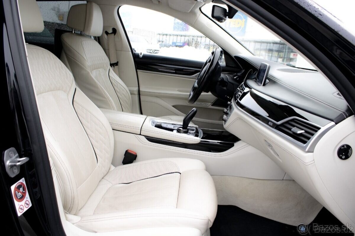 BMW Rad 7 740Ld xDrive A/T - 12