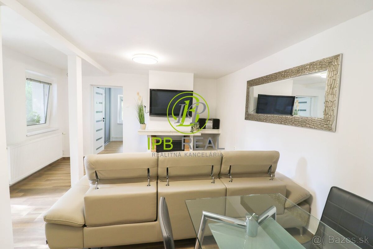 Pekný 7-izbový kompletne zariadený rodinný dom s garážou s v - 12