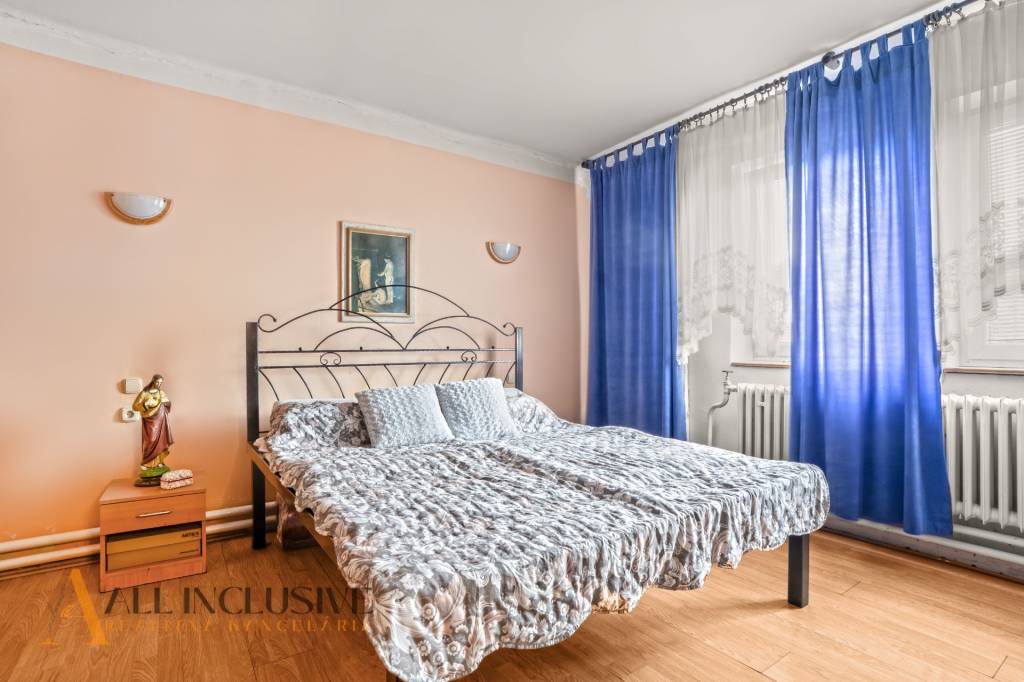 ALL INCLUSIVE | NA PREDAJ 5-IZBOVÝ RODINNÝ DOM NA 15Á POZEMK - 12