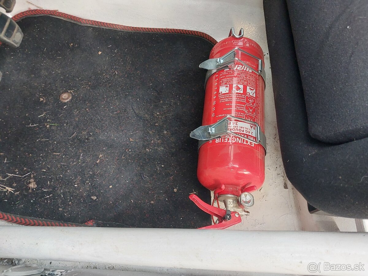 Pretekárske auto Renault Clio 1 - 12