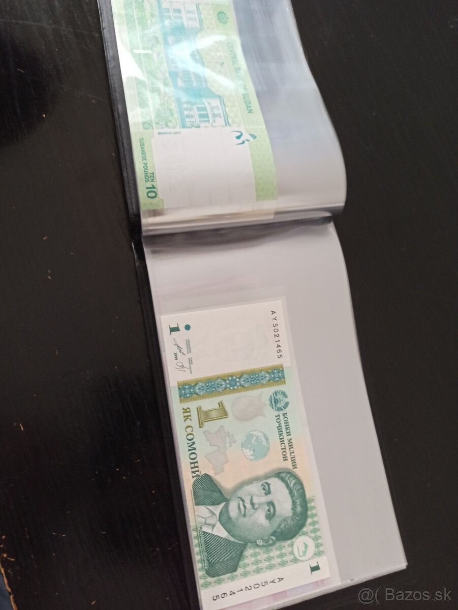 Album + 20bankoviek zo sveta - 12
